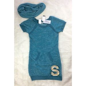 Price⬇️$14 Long Knit Sweater With Scarf Size XL